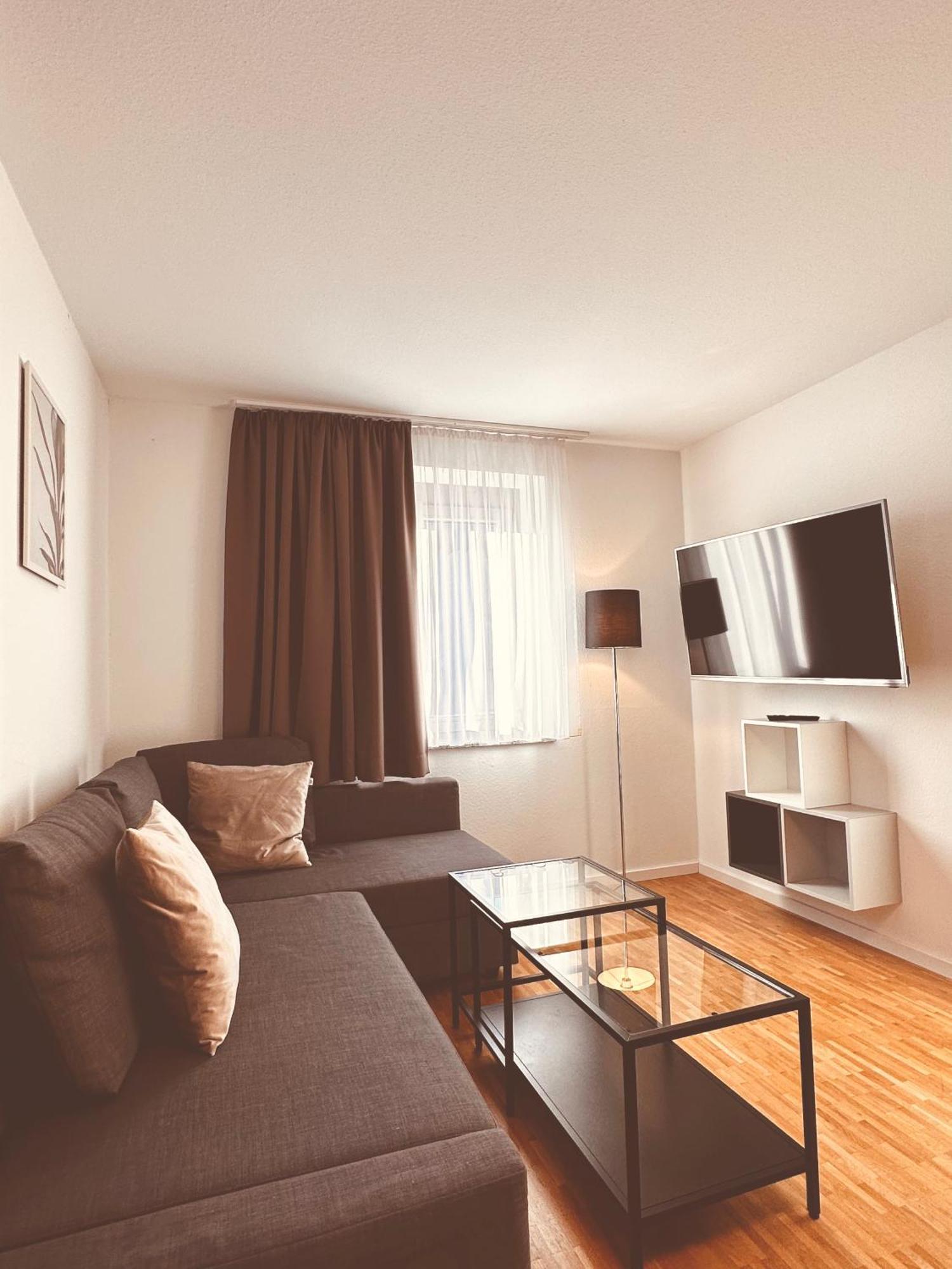 Stadthaus Neckarsulm Serviced Apartments - Stadthaus Schrade Esterno foto